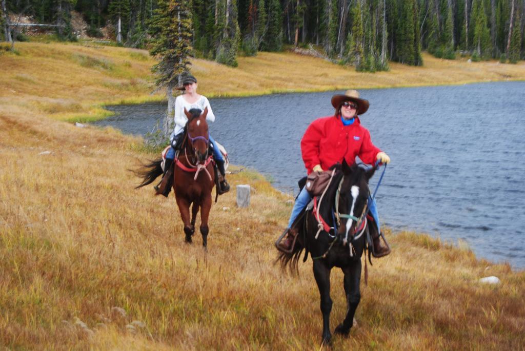 Medicine Bow Lodge Tenmile エクステリア 写真