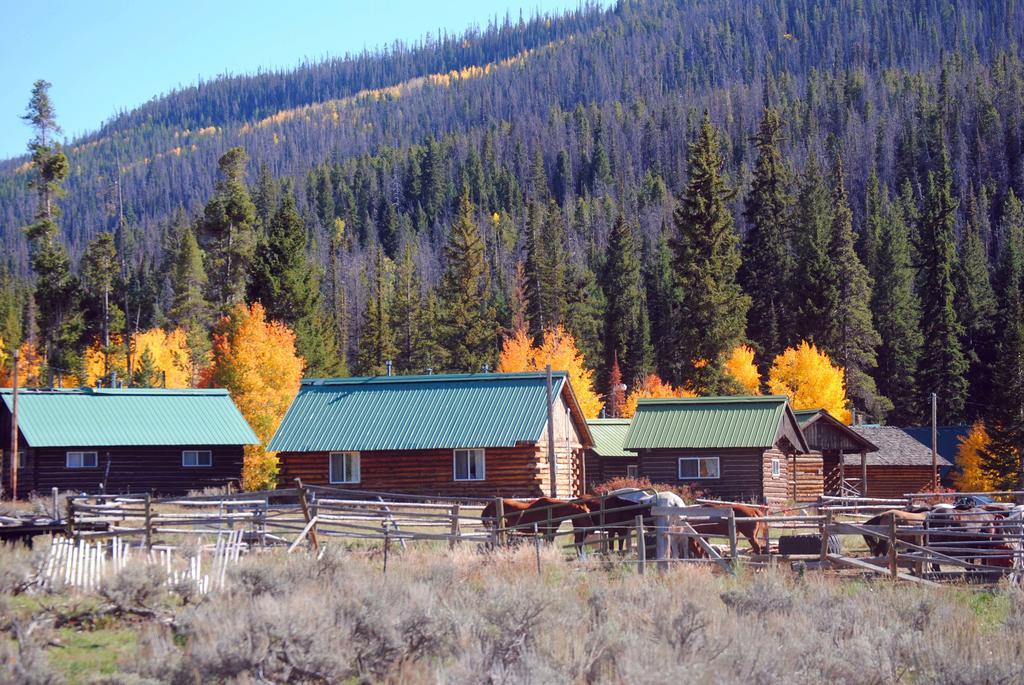 Medicine Bow Lodge Tenmile エクステリア 写真