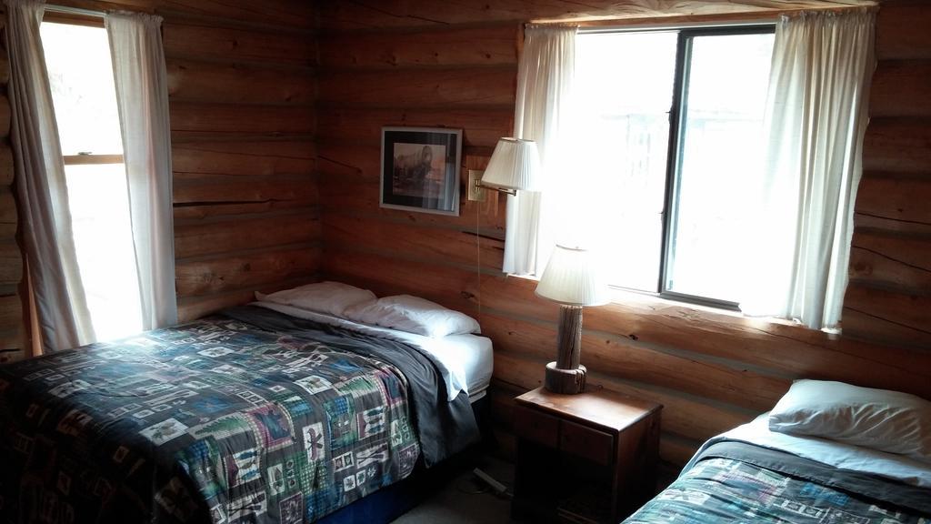 Medicine Bow Lodge Tenmile エクステリア 写真