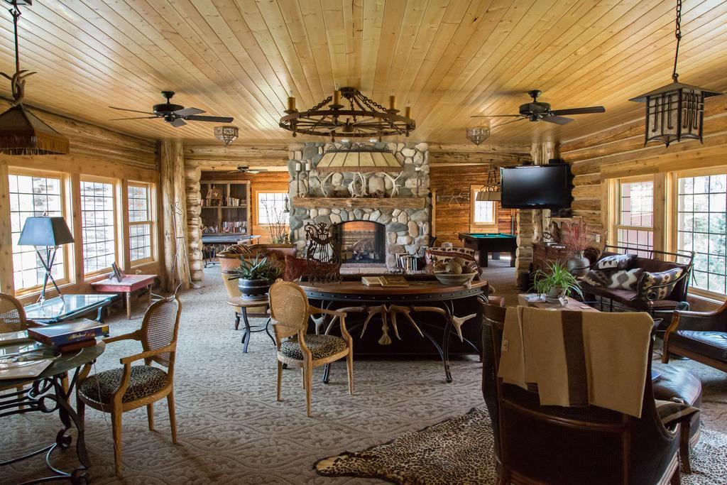 Medicine Bow Lodge Tenmile エクステリア 写真